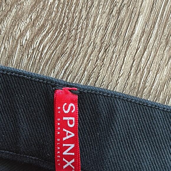 SPANX Skinny Ankle Jeans - Picture 3 of 6